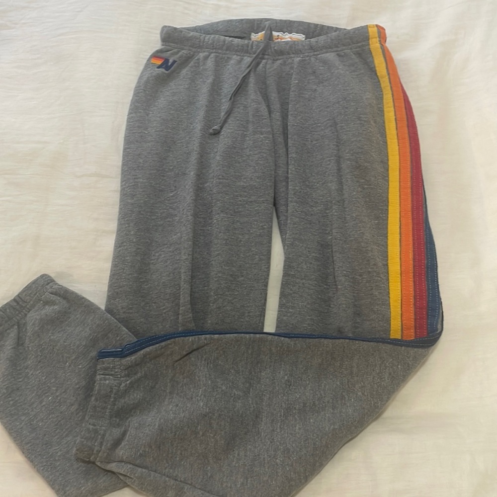 WOMEN'S 5 STRIPE SWEATPANTS - HEATHER GREY